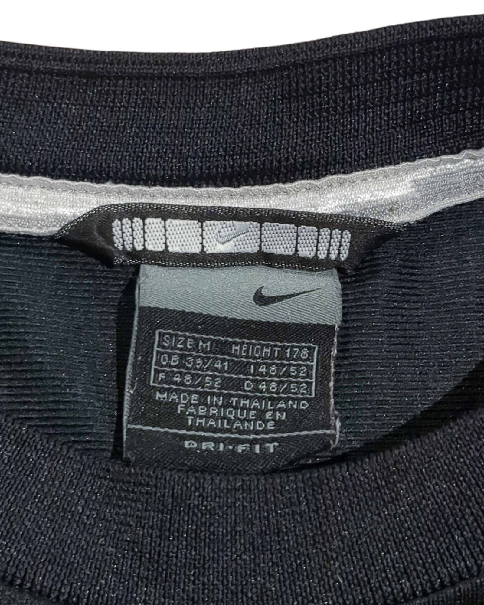 2002-03 Nike Manchester United Training Shirt - (M)