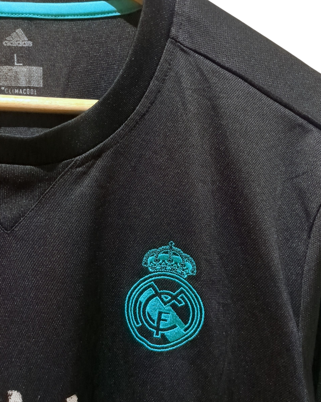 2017-18 Real Madrid Adidas Away L/S Shirt - (L)