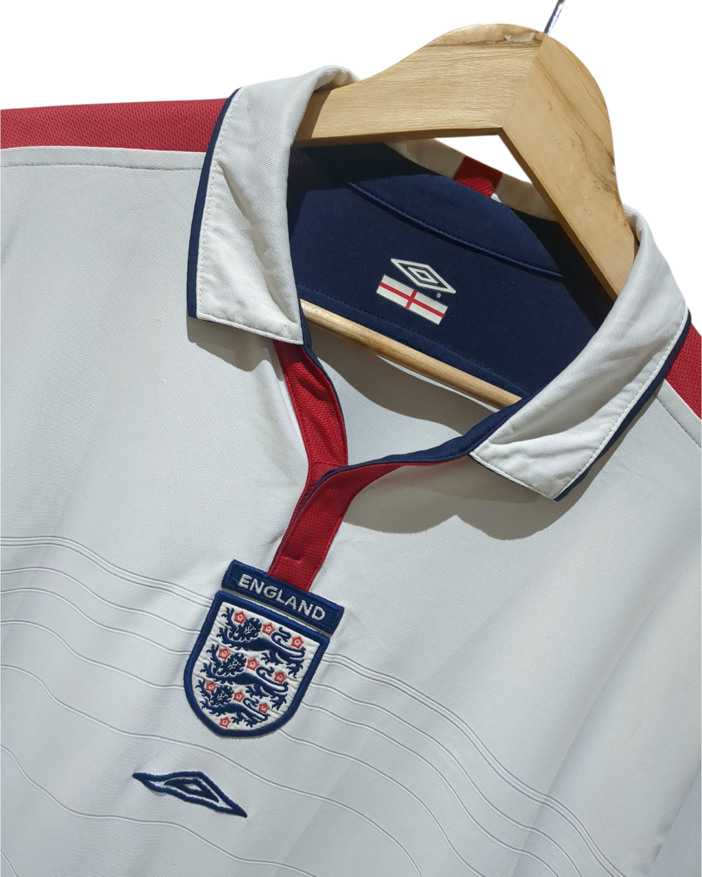 2003-05 Umbro England Reversible Home Shirt - (L)