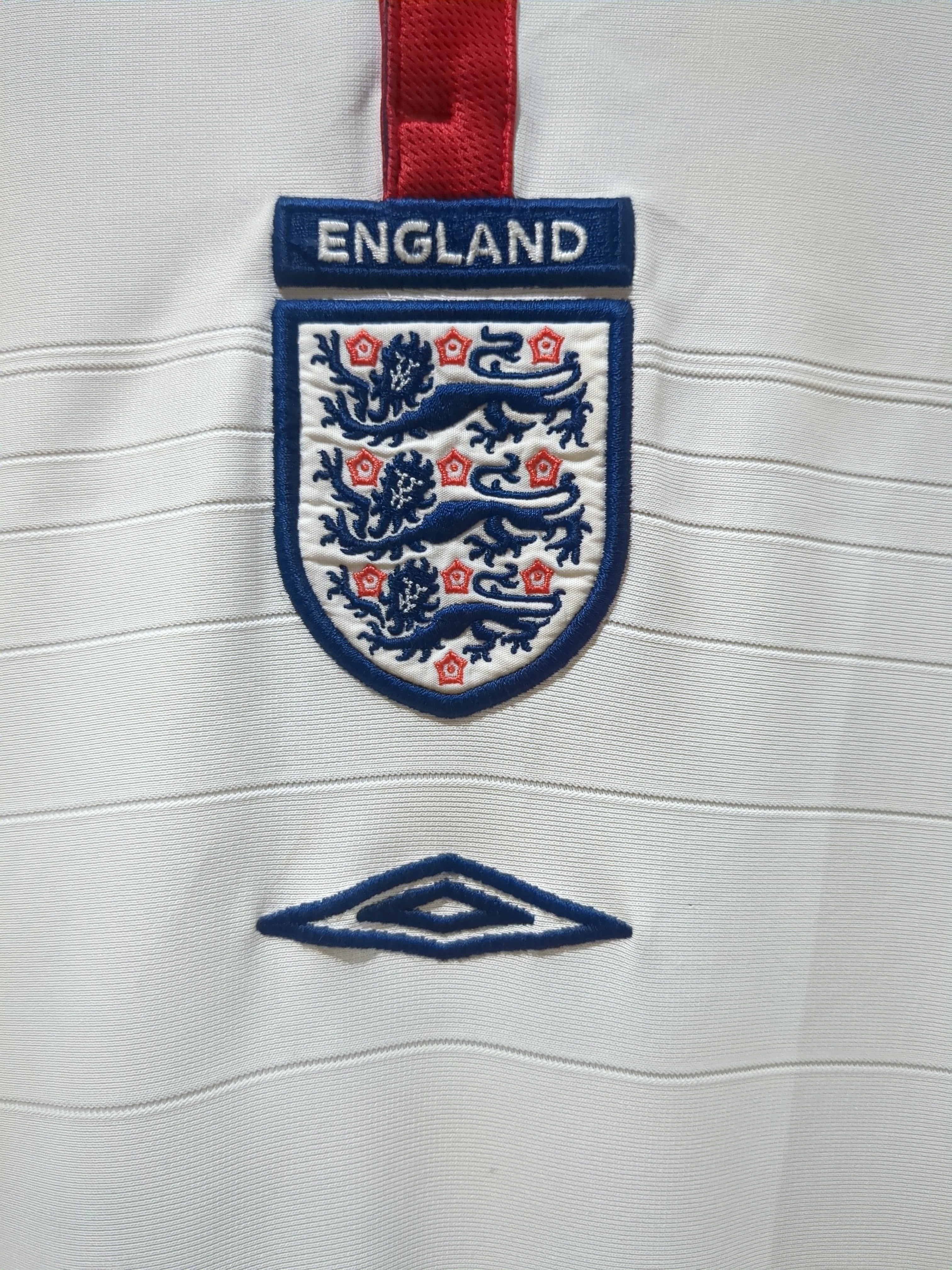 2003-05 Umbro England Reversible Home Shirt - (L)