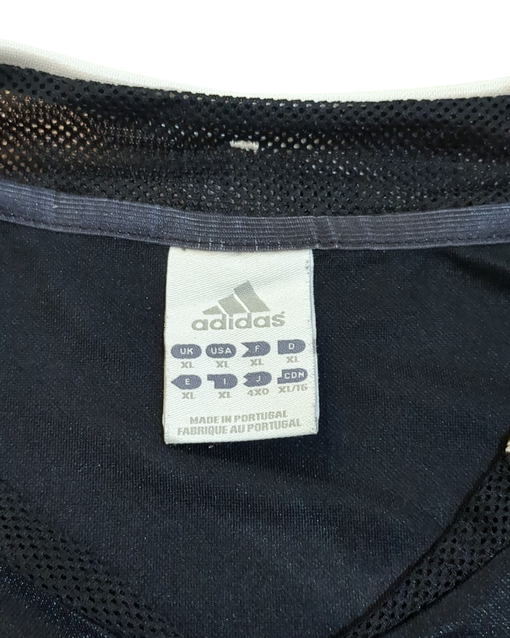 2004-05 Adidas Real Madrid Away Shirt - (XL)