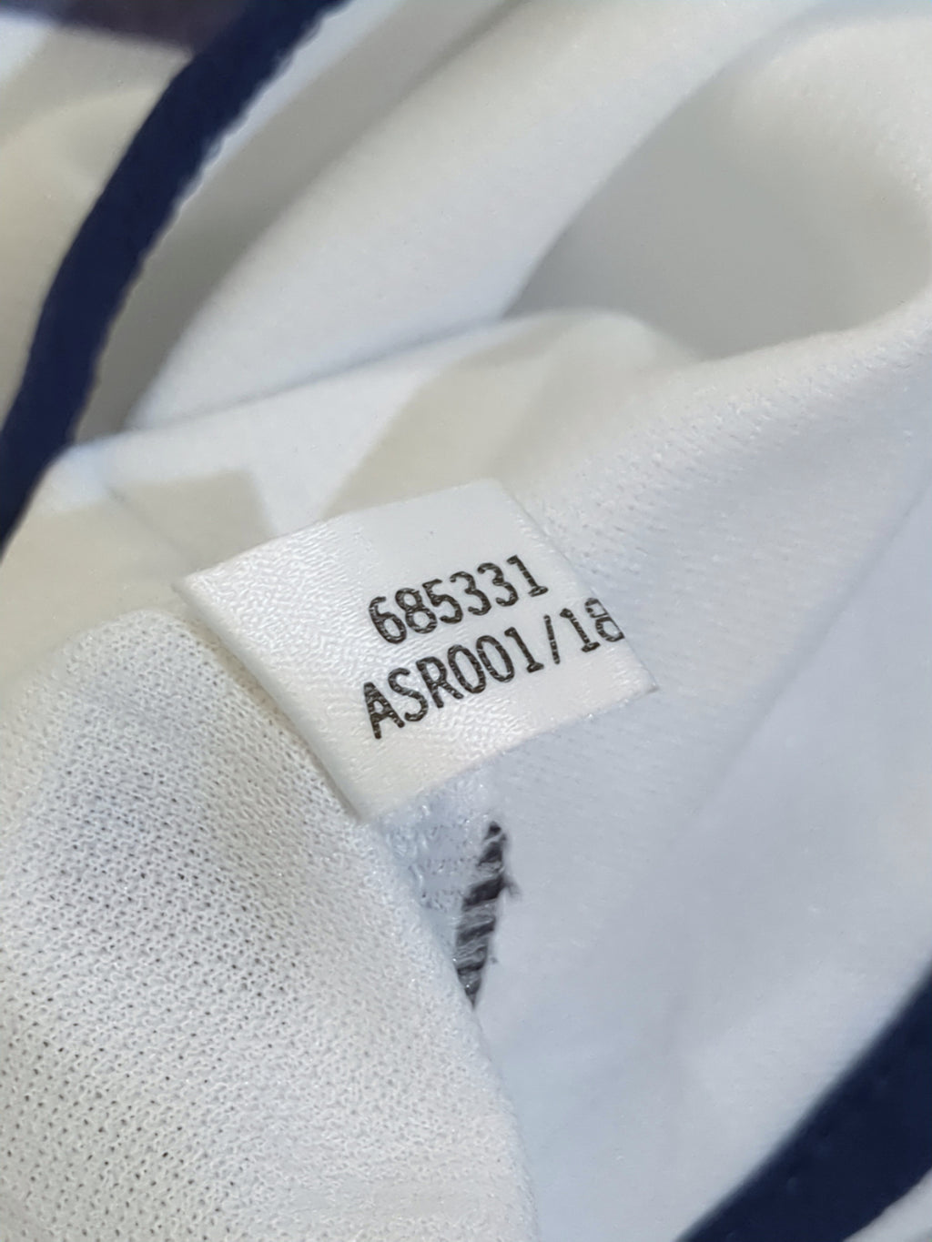 2000-01 Adidas Real Madrid Home Shirt - (L)