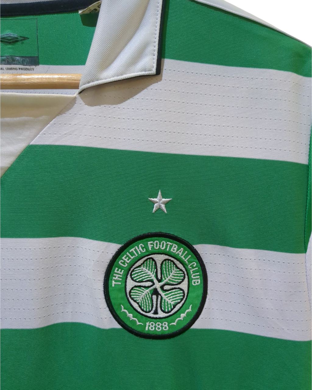 2004-05 Umbro Celtic Home Shirt - (M)