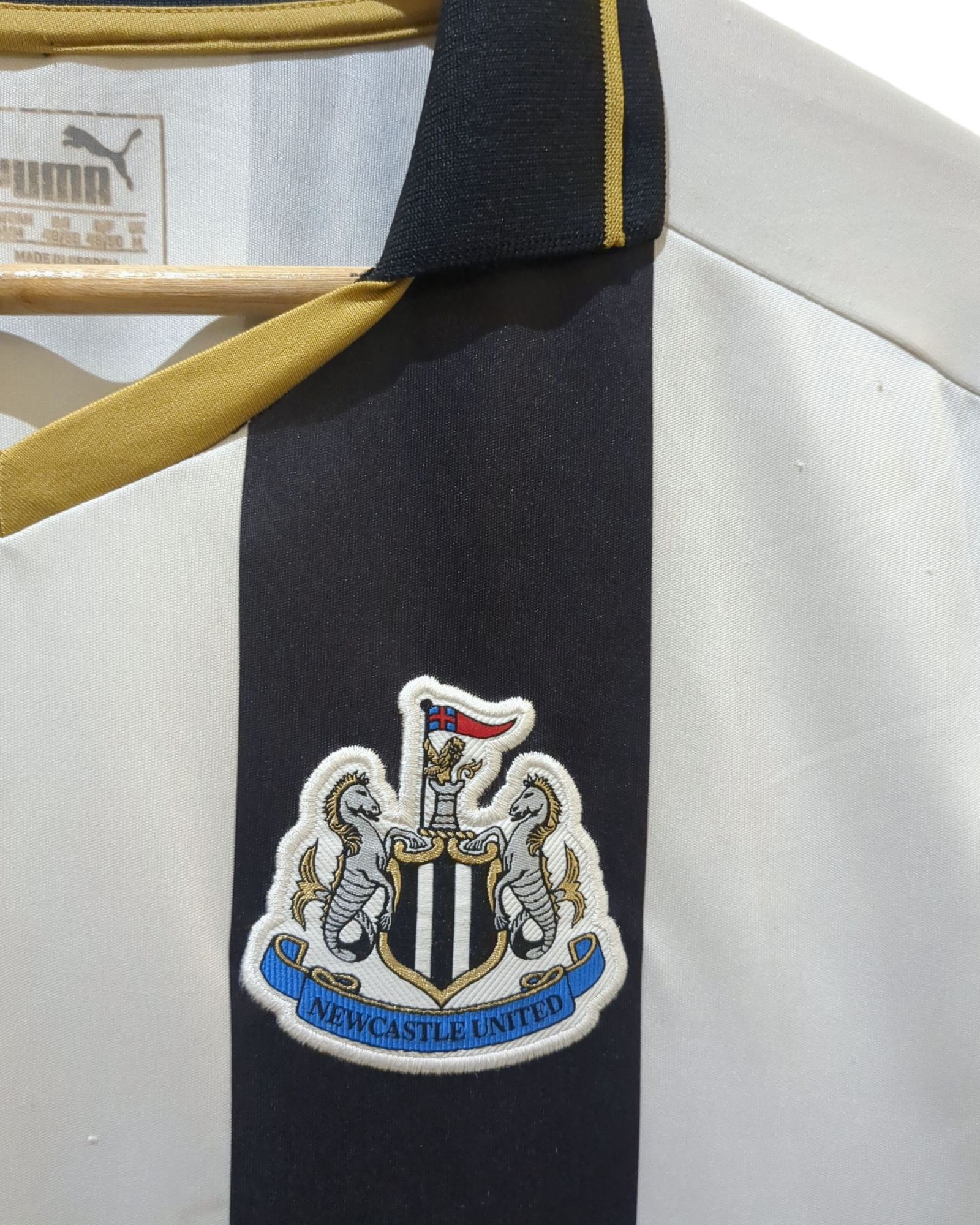 2016-17 Puma Newcastle Home Shirt - (M)