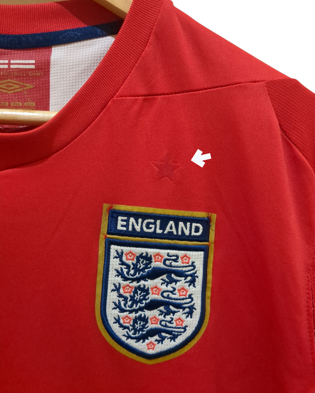 2006-08 Umbro England Away Shirt - (L)