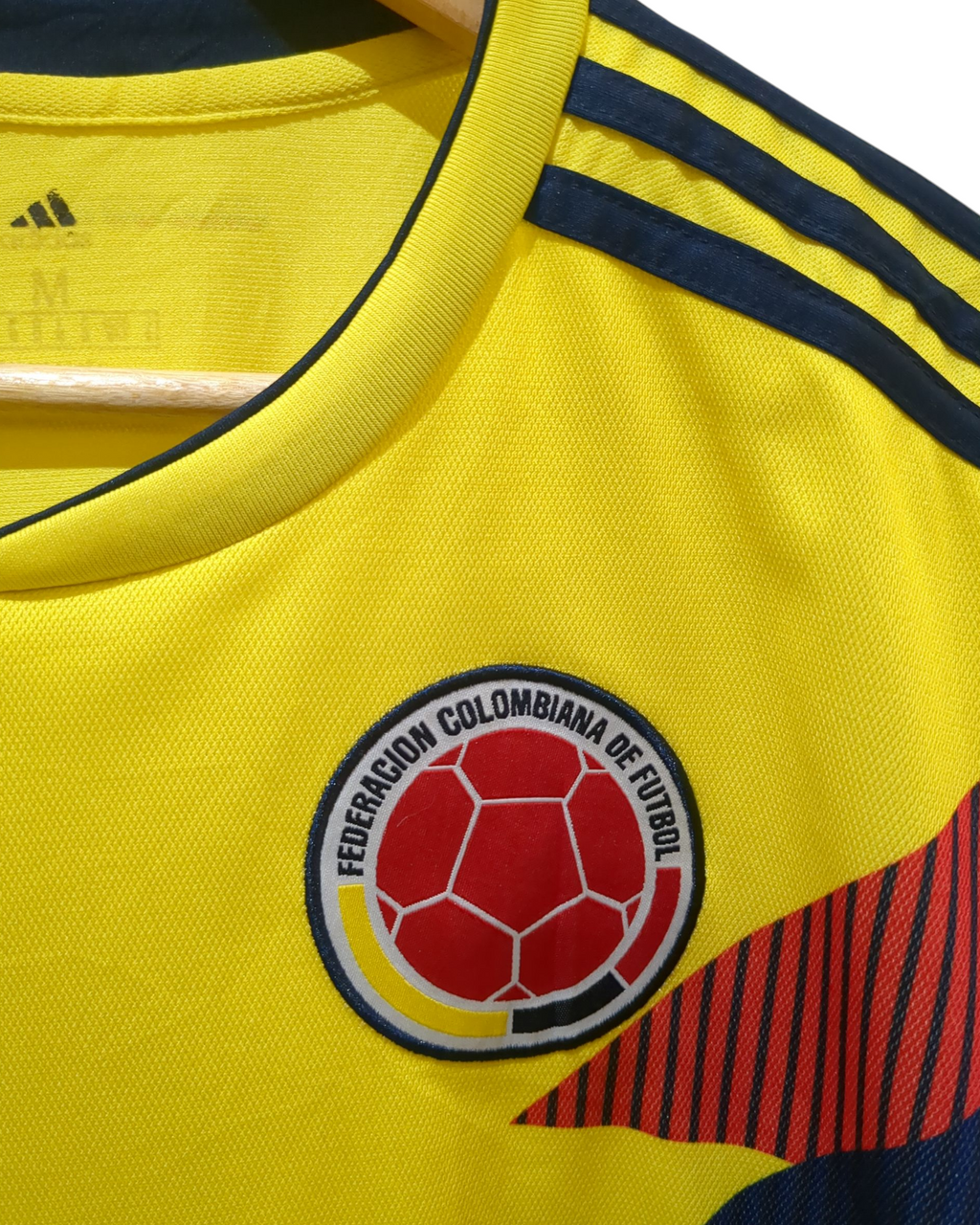 2018-19 Colombia Adidas Home Shirt - (M)