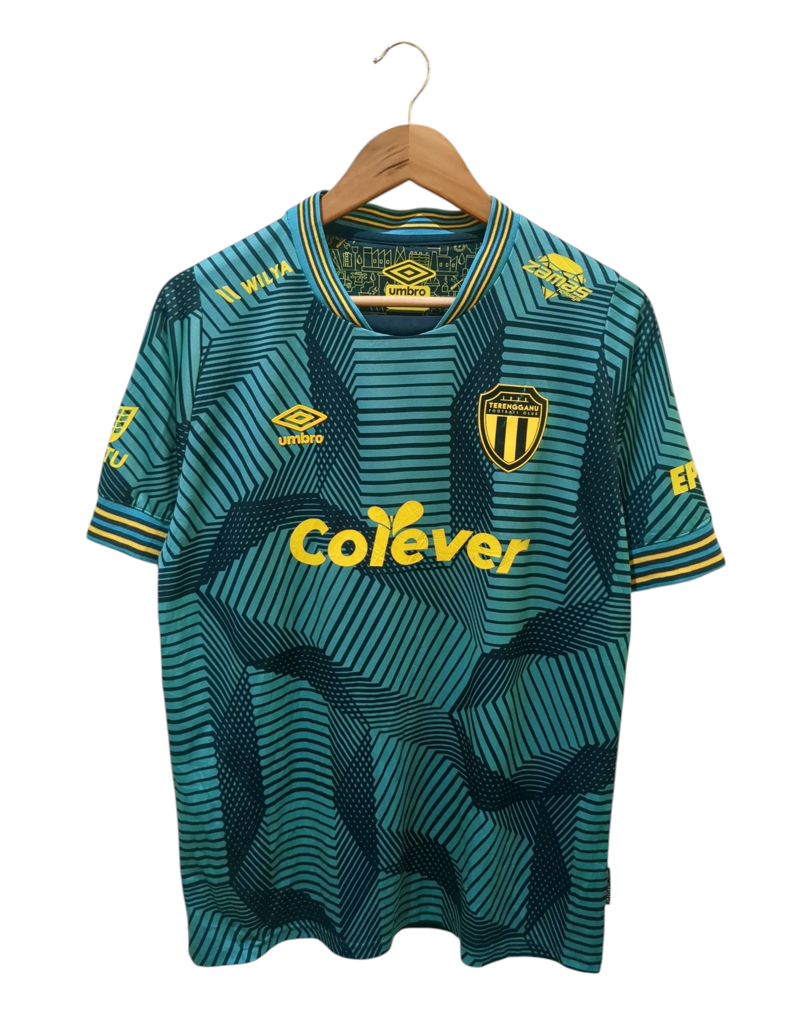 2023-24 Umbro Terengganu Away Shirt - (M)