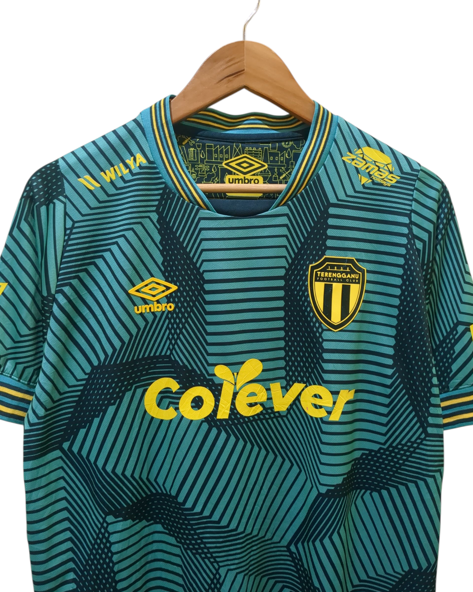 2023-24 Umbro Terengganu Away Shirt - (M)