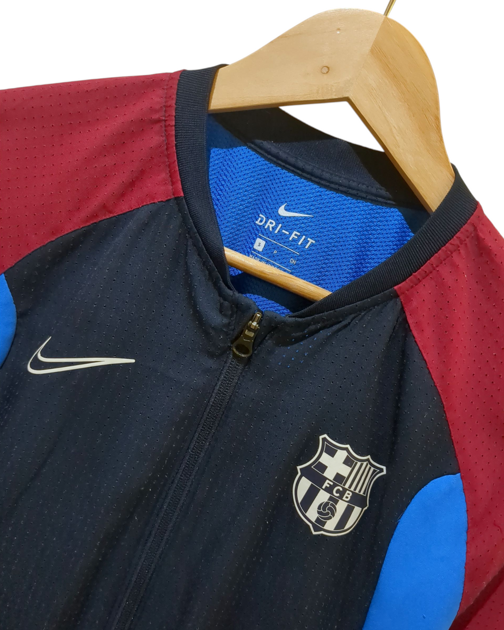 2021-22 Nike Barcelona Academy Jacket - (M)