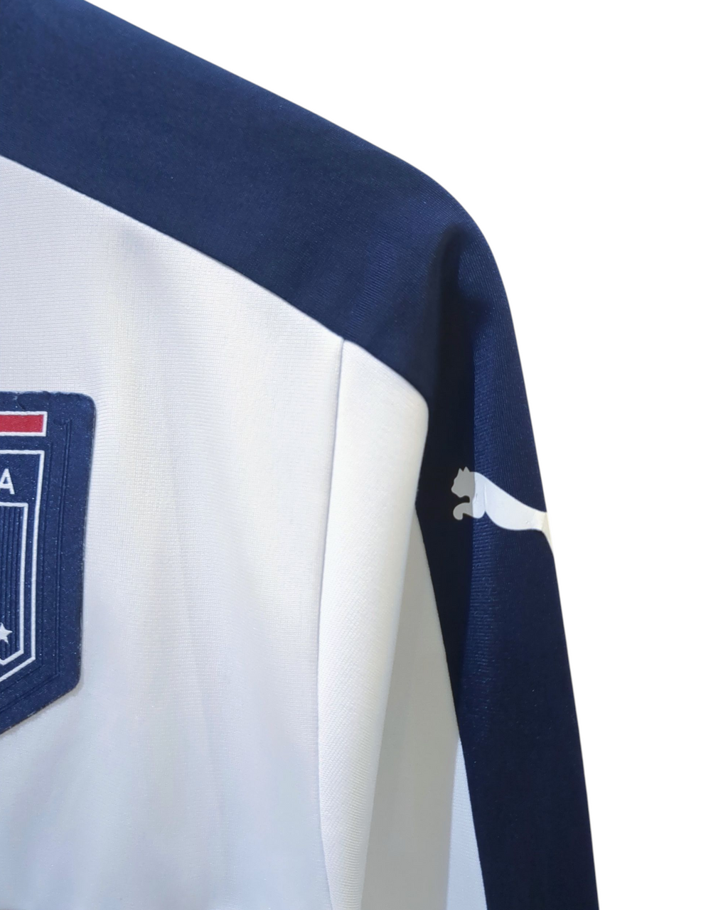 2016-17 Puma Italy Stadium Vent Thermo-R Jacket - (M)