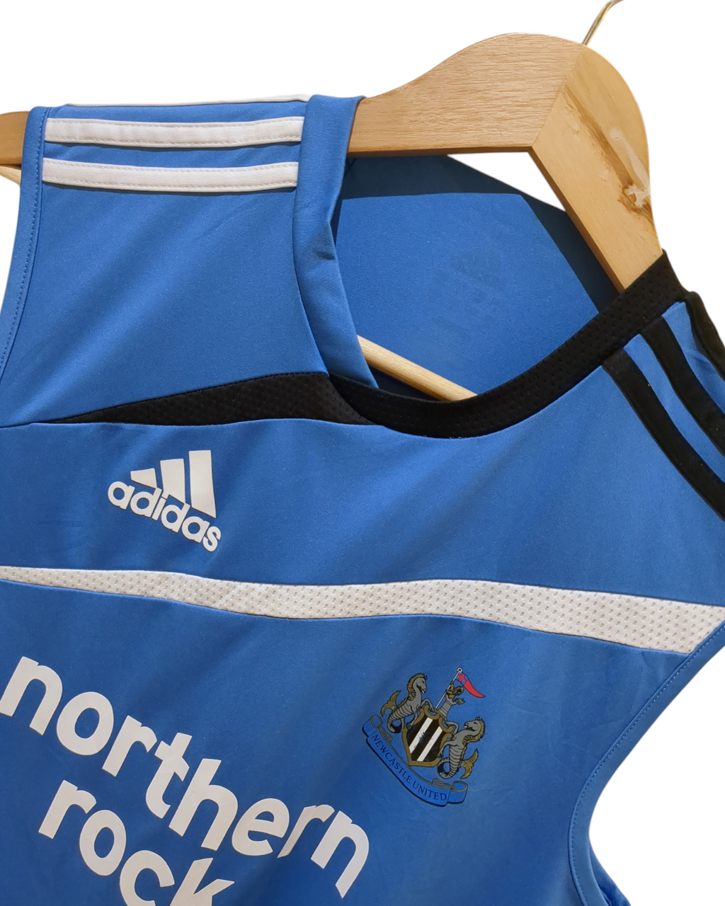 2009-10 Adidas Newcastle Training Vest - (M)