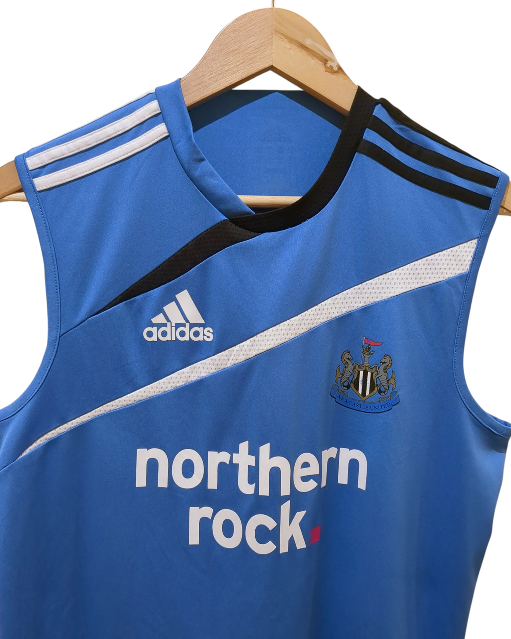 2009-10 Adidas Newcastle Training Vest - (M)