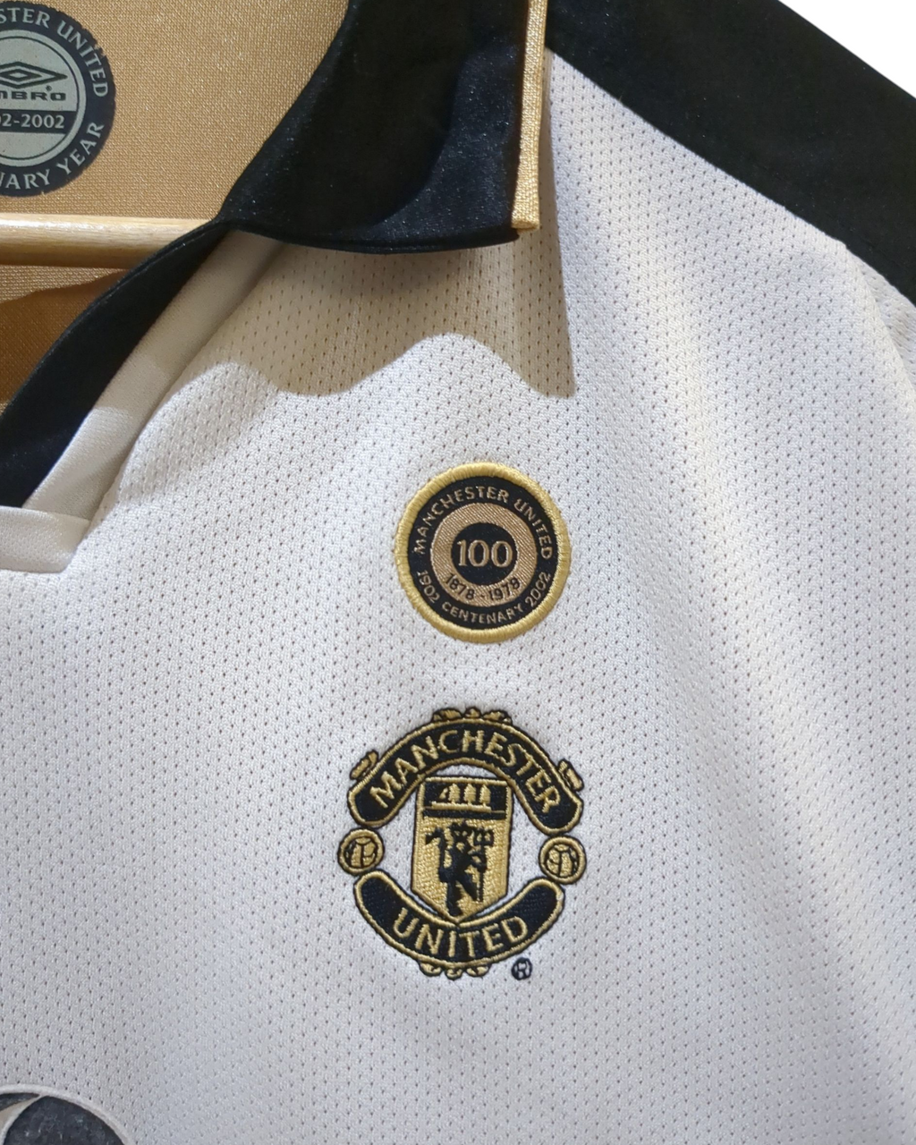 2001-02 Umbro Manchester United Centenary Reversible Away Shirt - (S)