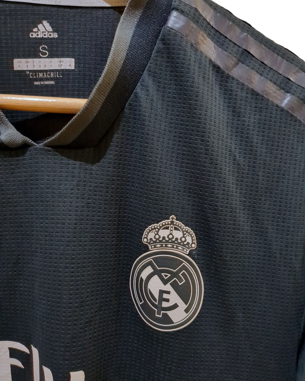 2018-19 Real Madrid Adidas Authentic Away Shirt - (S)