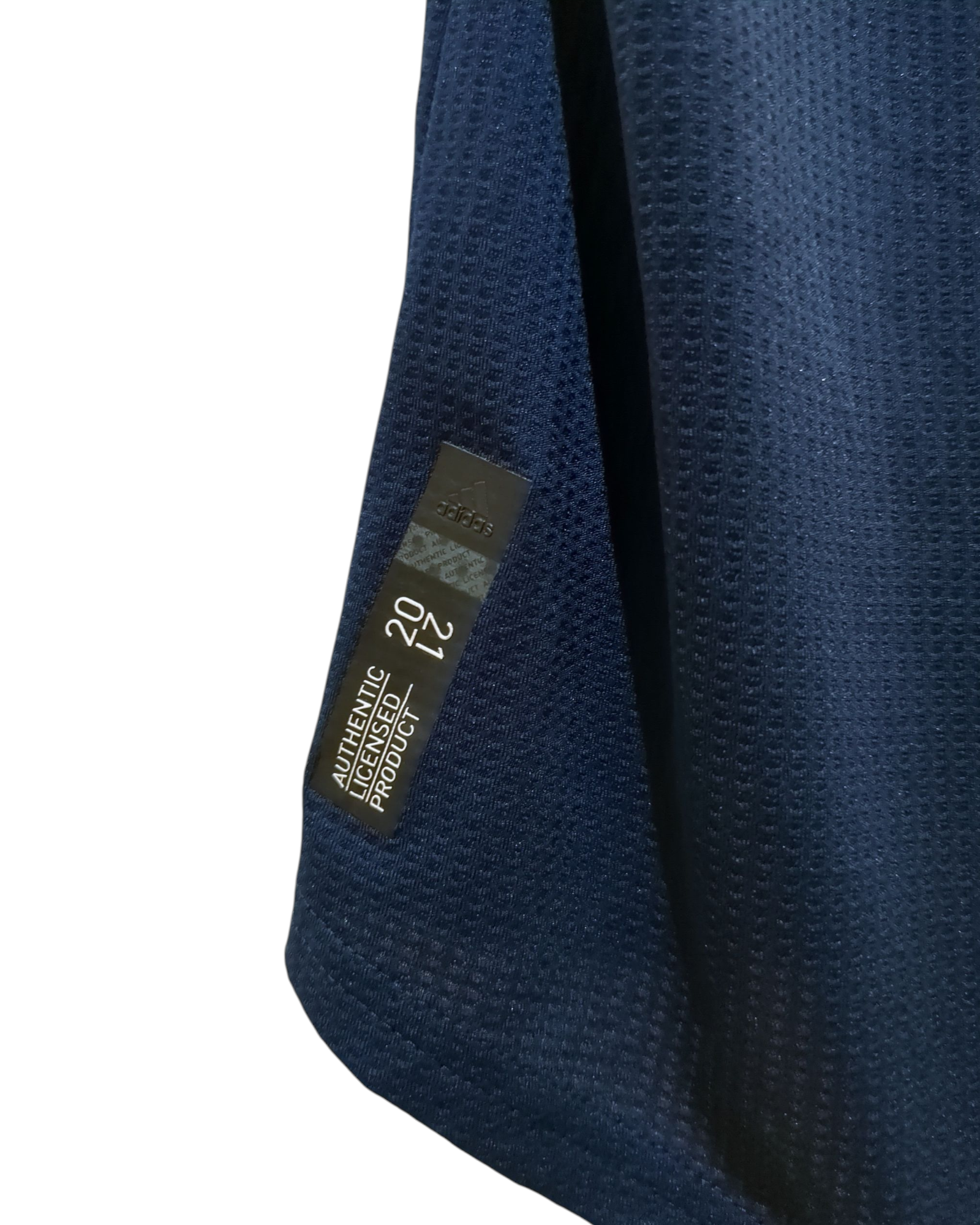 2020-21 Juventus Adidas Women's Authentic Away Shirt - (M)