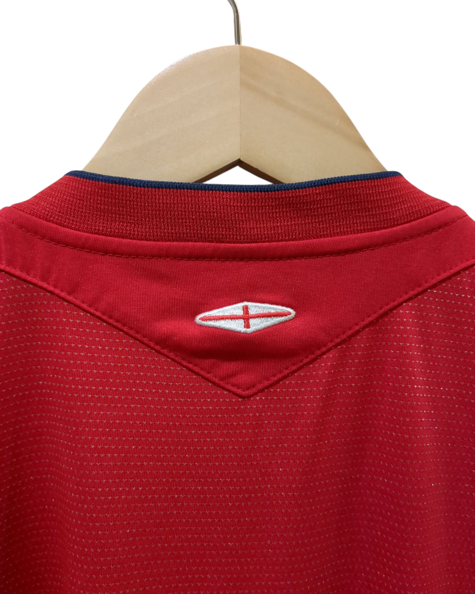 2004-06 Umbro England Away Shirt - (L)