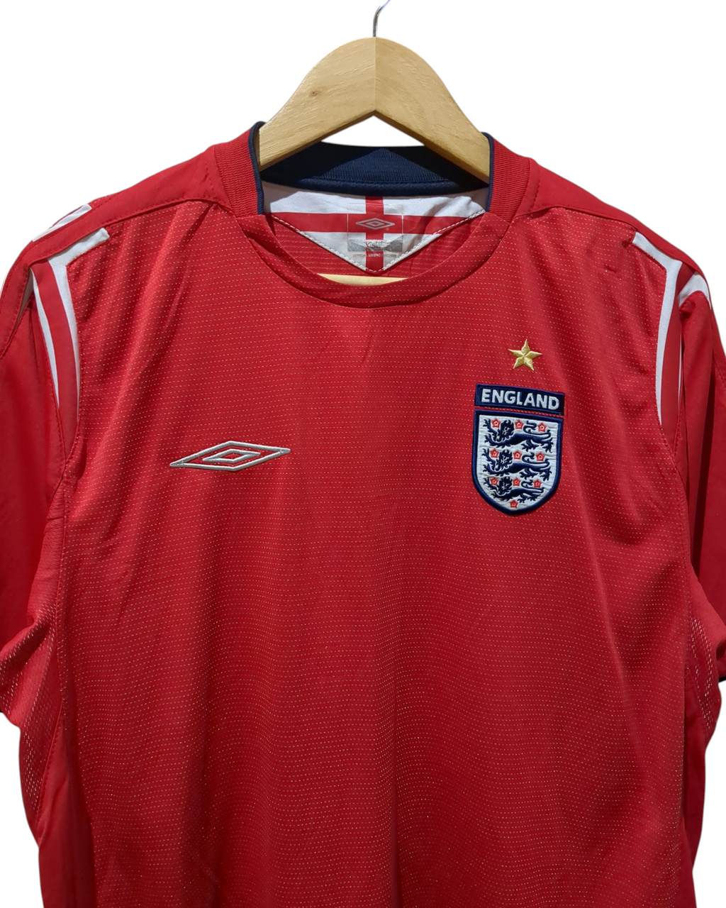 2004-06 Umbro England Away Shirt - (L)