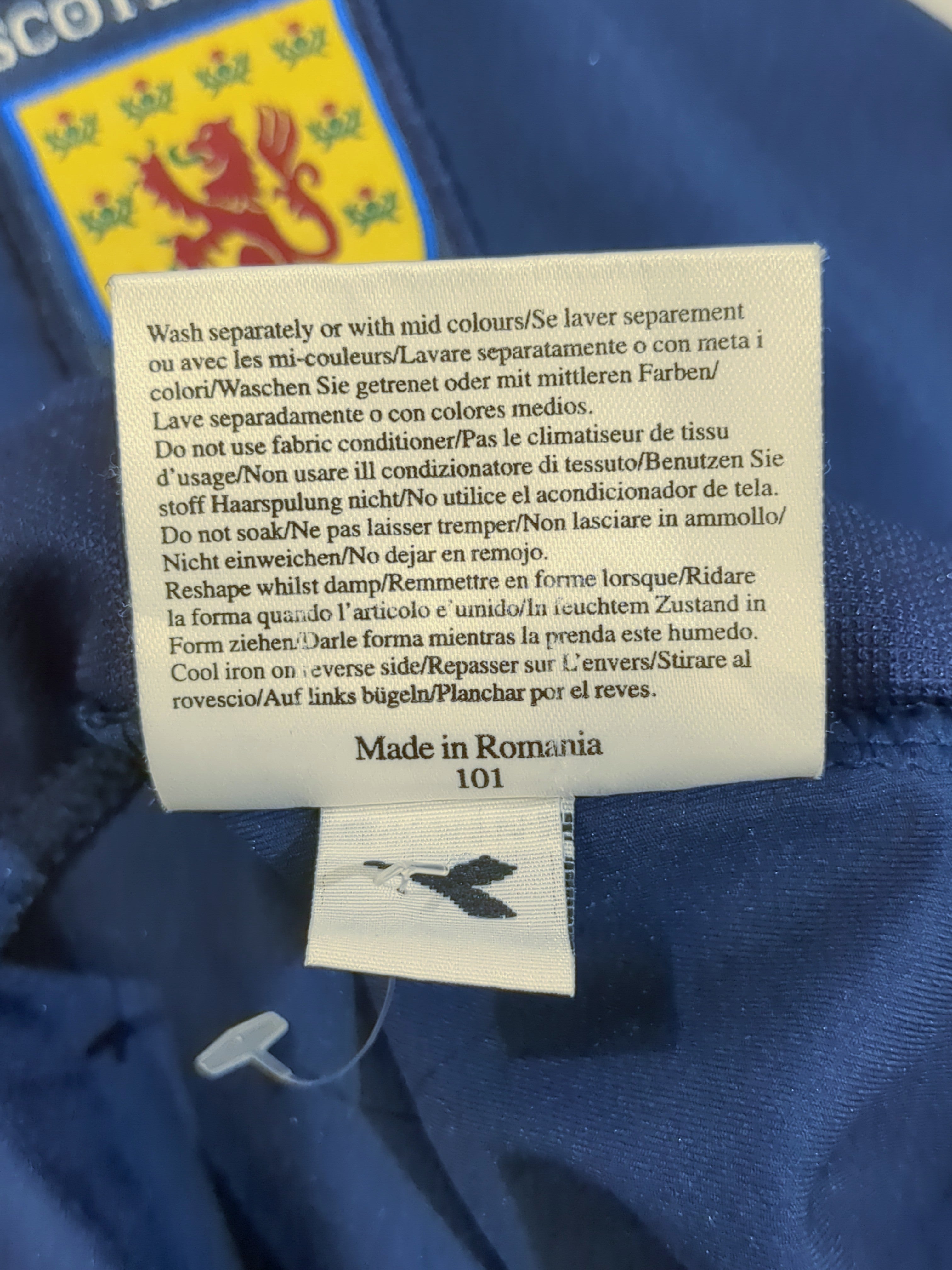 2003-05 Diadora Scotland Home Shirt - (S)