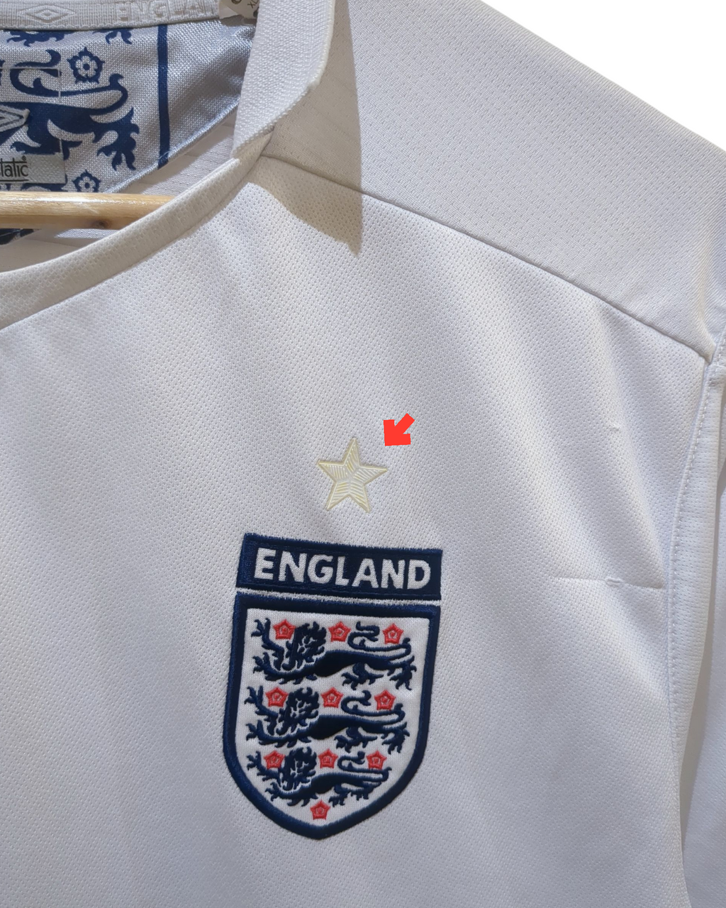 2005-07 Umbro England Home Shirt - (L)
