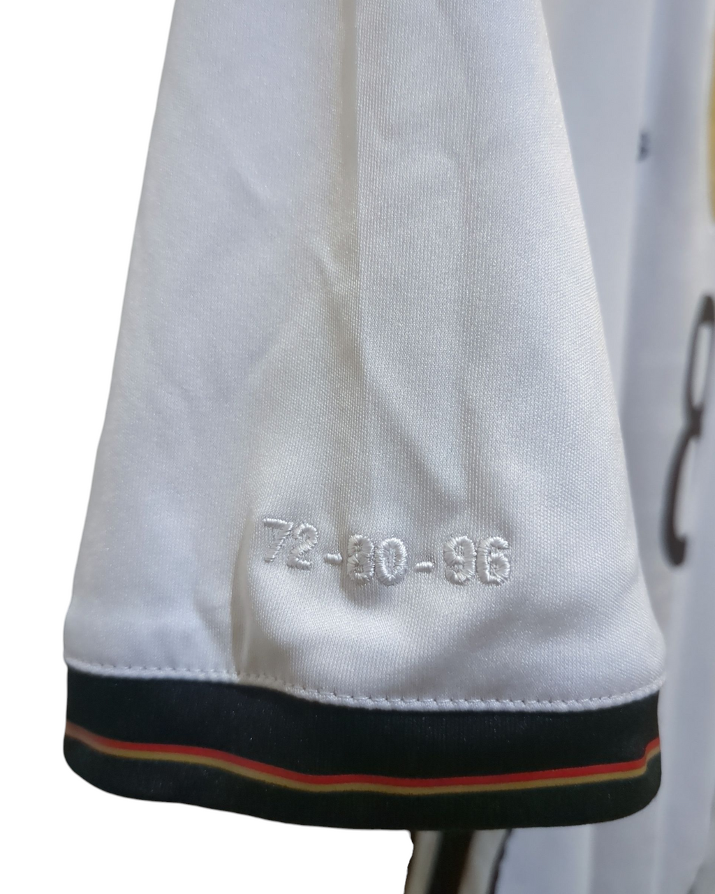 2015-16 Adidas Germany Home Shirt #8 Ozil - (M)