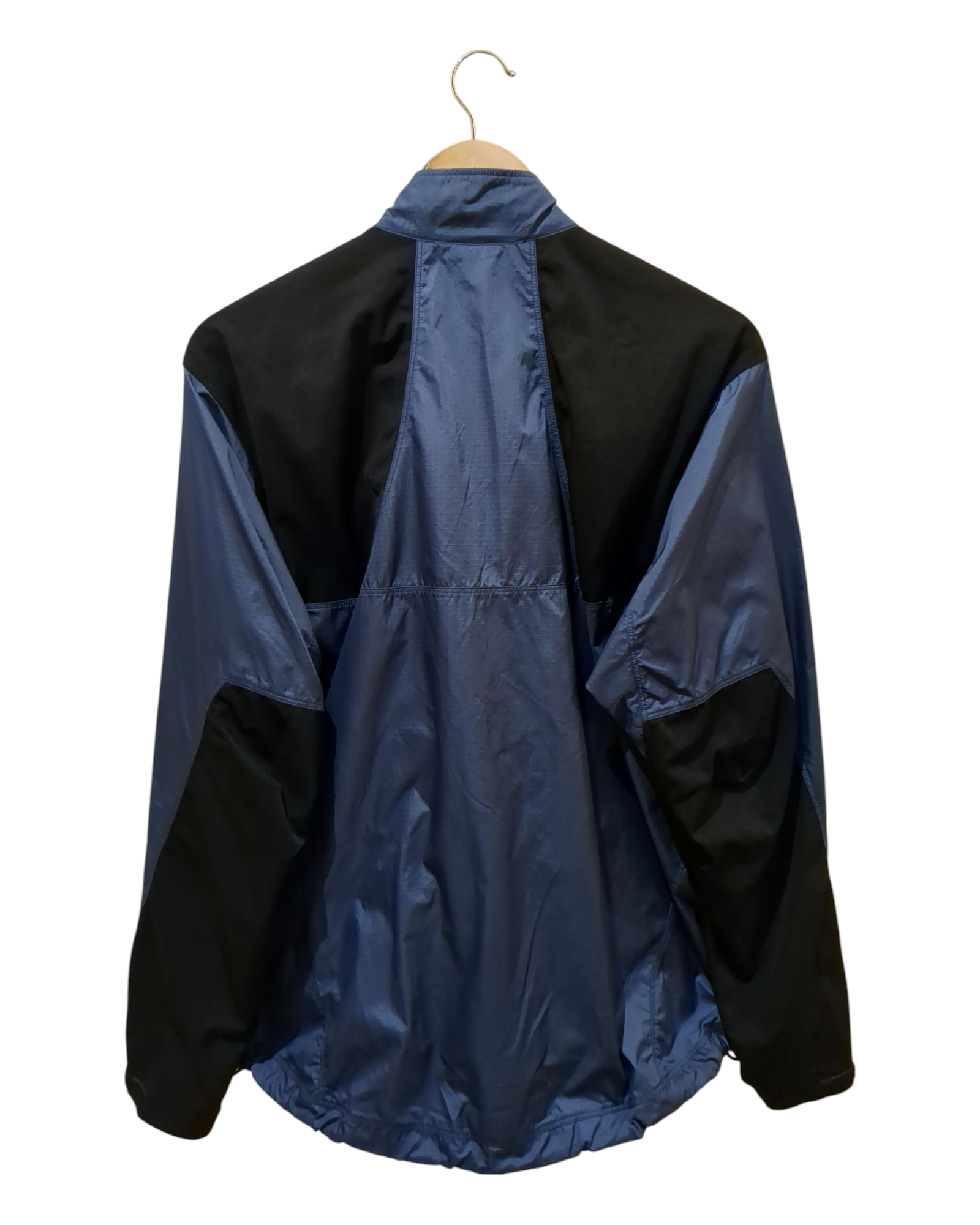 Arc'teryx 00s Tau Light Jacket - (M) – The Cold Hills Arc'teryx 00s Tau Light Jacket - (M) – The Cold Hills
