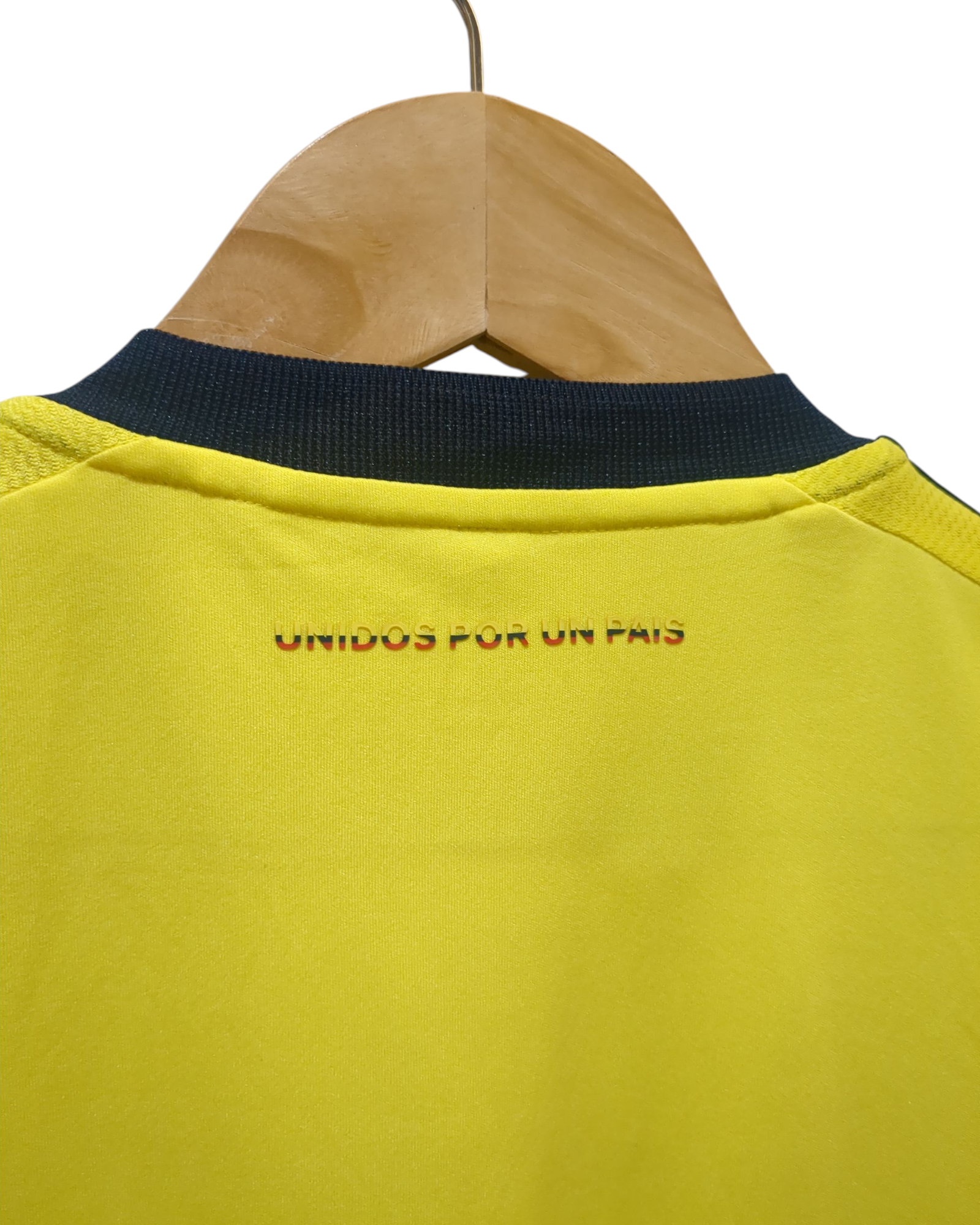 2015-16 Adidas Columbia Home Shirt - (S)