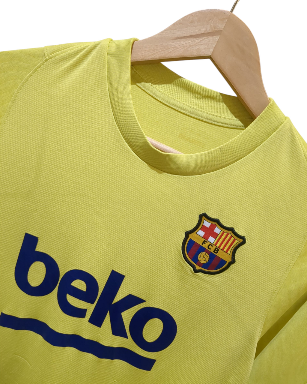 2019-20 Nike Barcelona Training Shirt - (S)