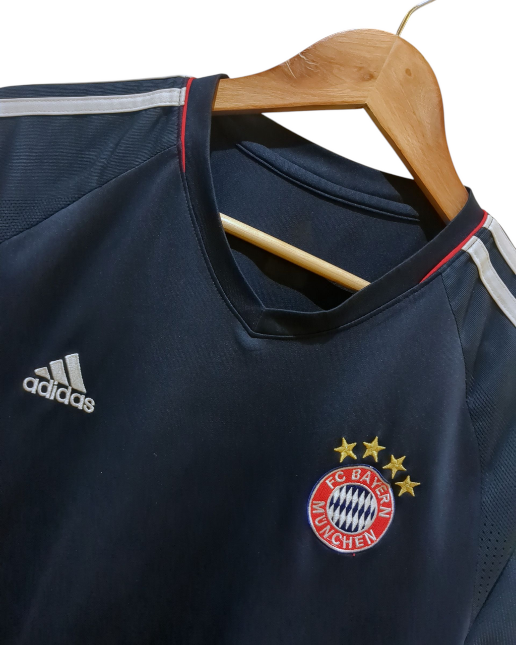 2017-18 Adidas Bayern Munich Training Shirt - (M)