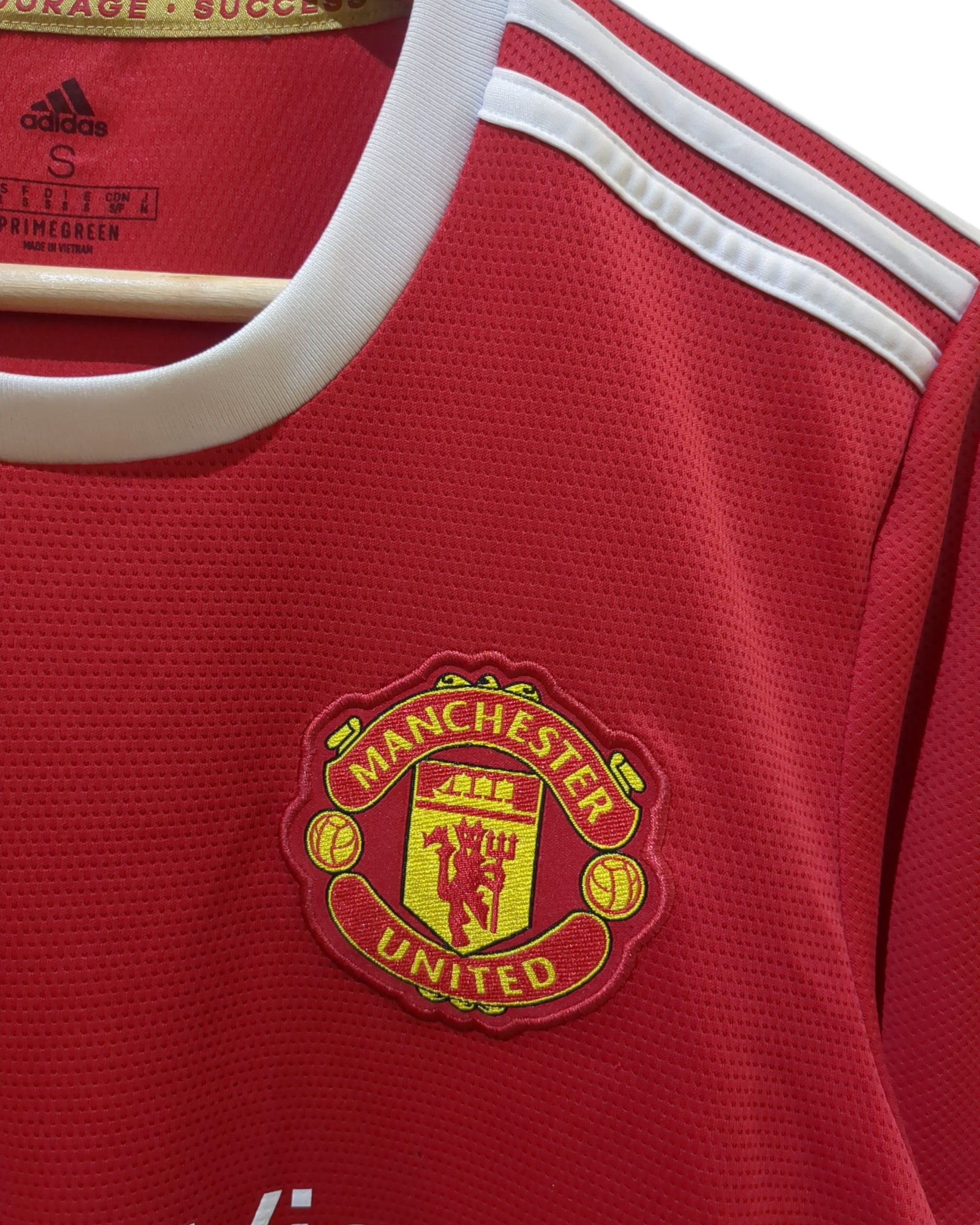 2021-22 Adidas Manchester United Home Shirt - (S)