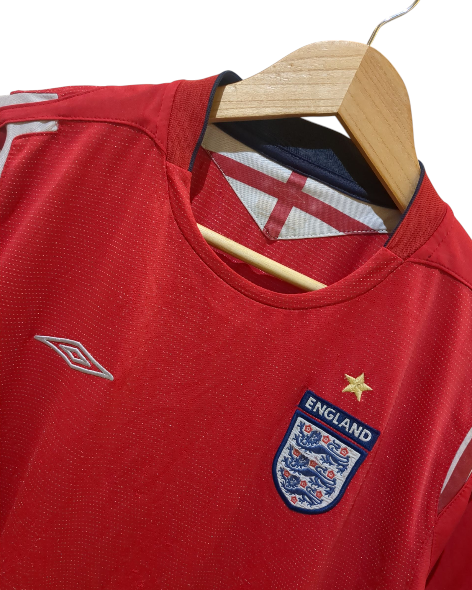 2004-06 Umbro England Away Shirt - (L)