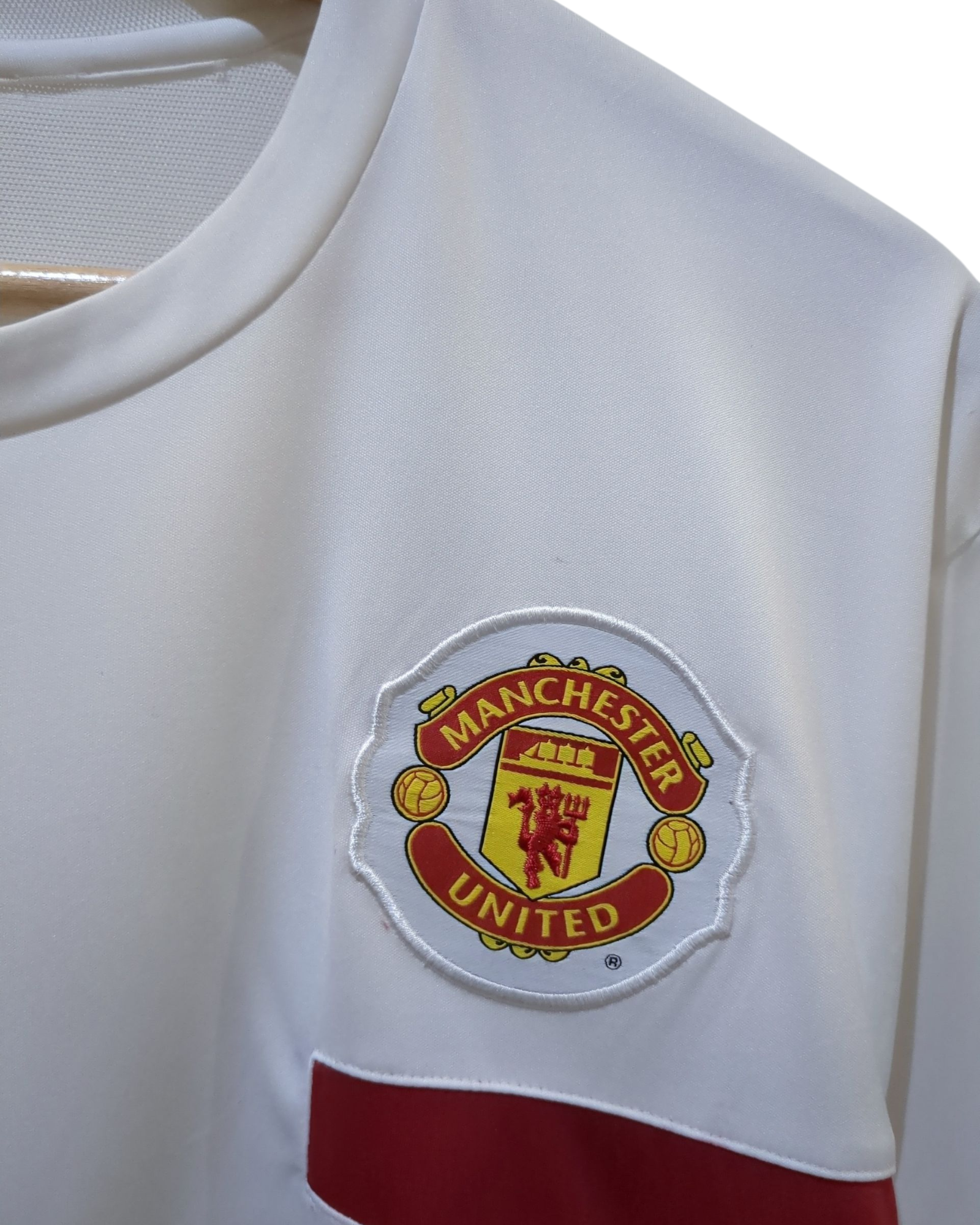 2009-10 Nike Manchester United Training Shirt - (L)