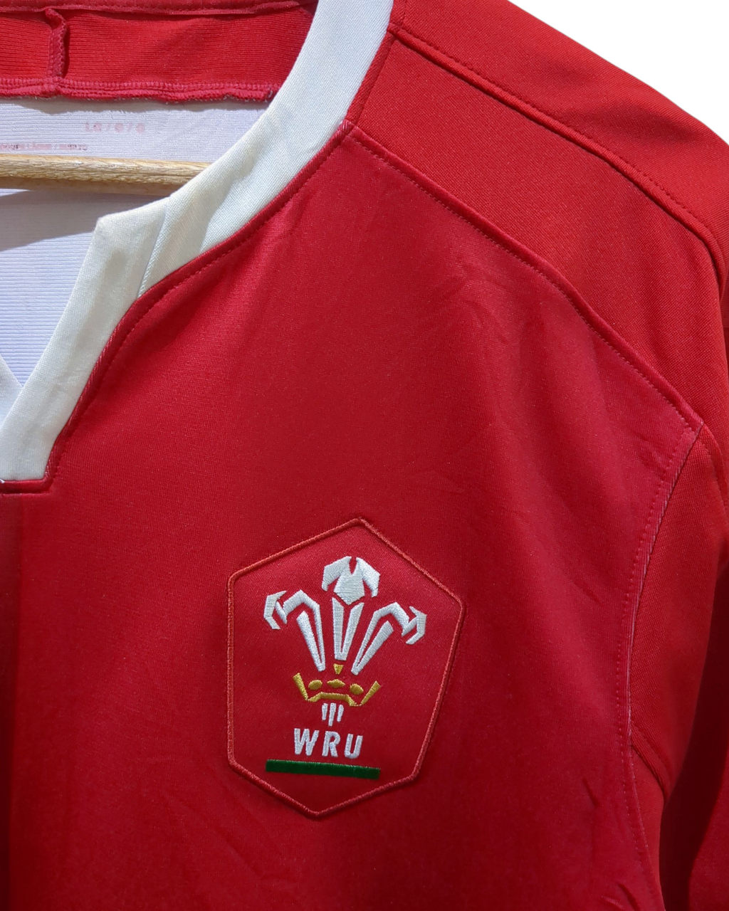 2019-20  Wales Pro-Fit Rugby Under Armour Home Shirt - (L)