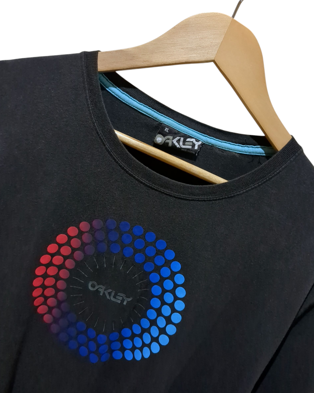 Oakley Circular Logo Tee - (L)