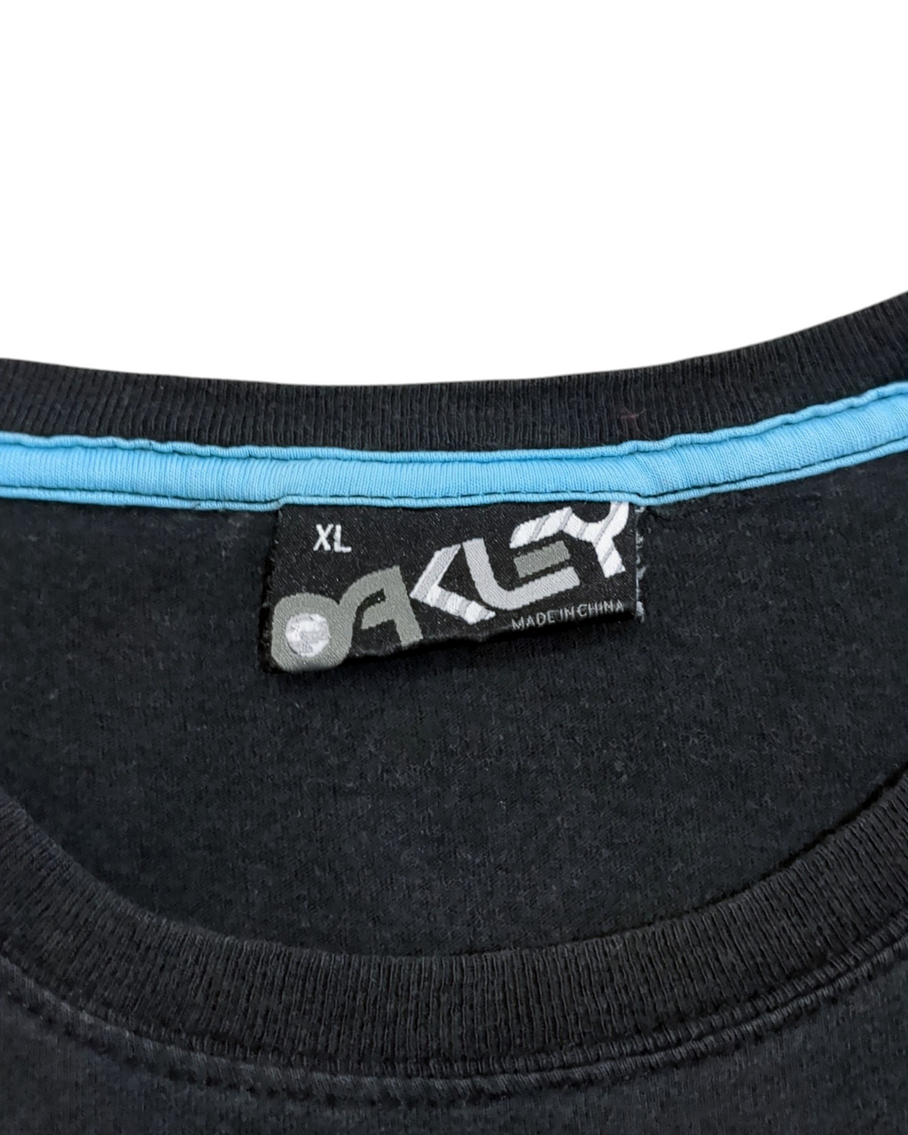 Oakley Circular Logo Tee - (L)