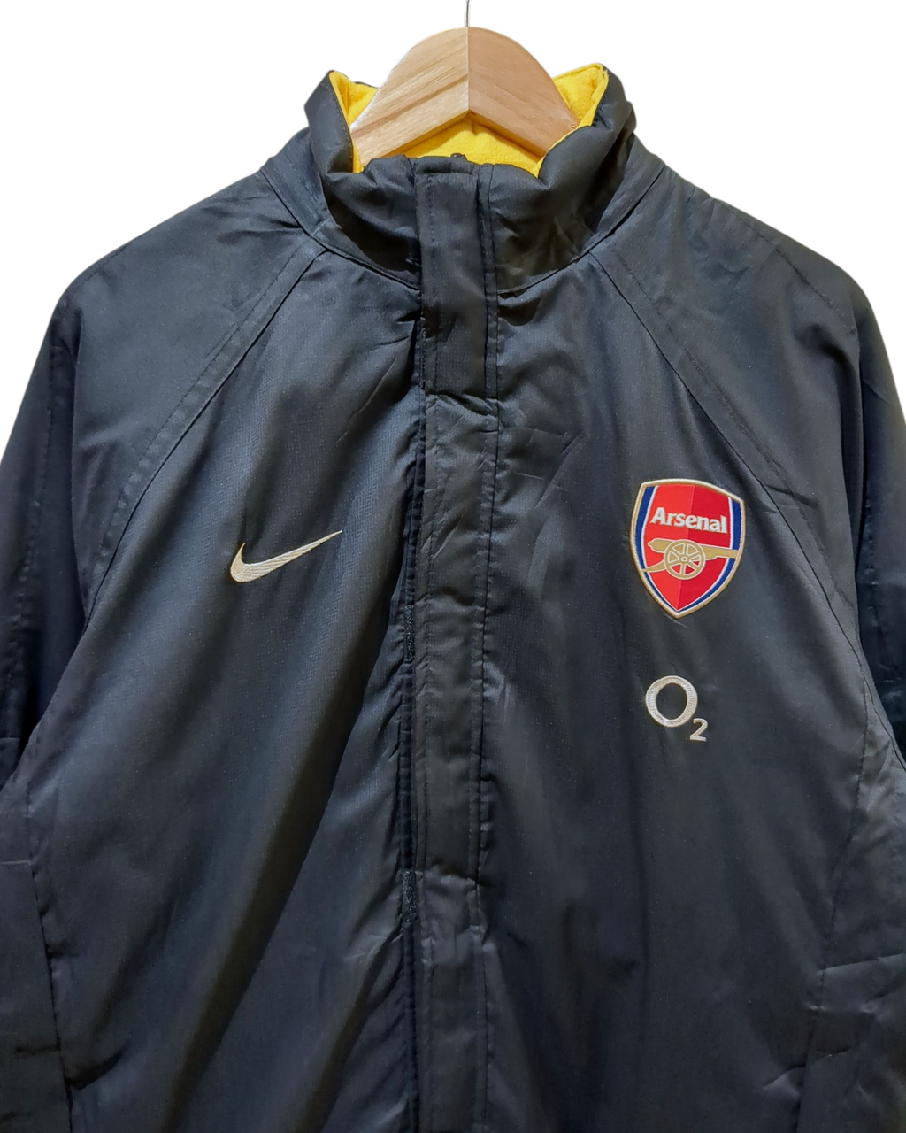 2005-06 Arsenal Nike Bench Padded Jacket - (L)