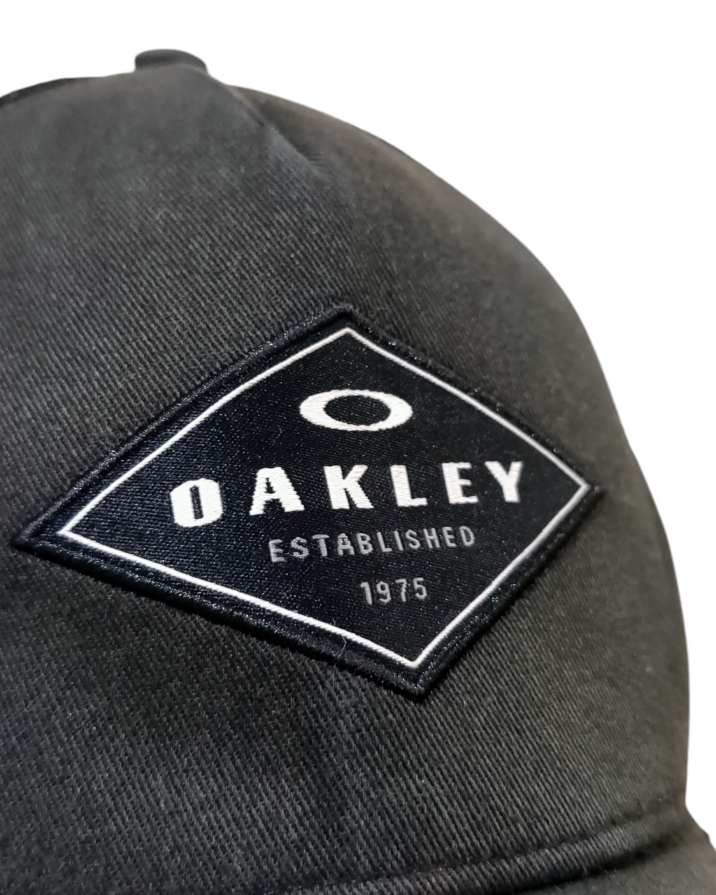 Oakley Fracture 2.0 Trucker Cap