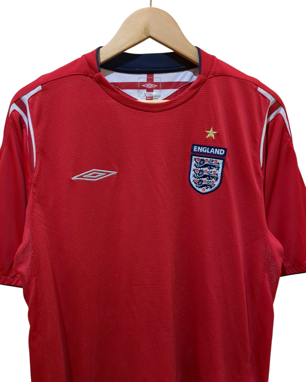 2004-06 England Umbro Away Shirt - (L)