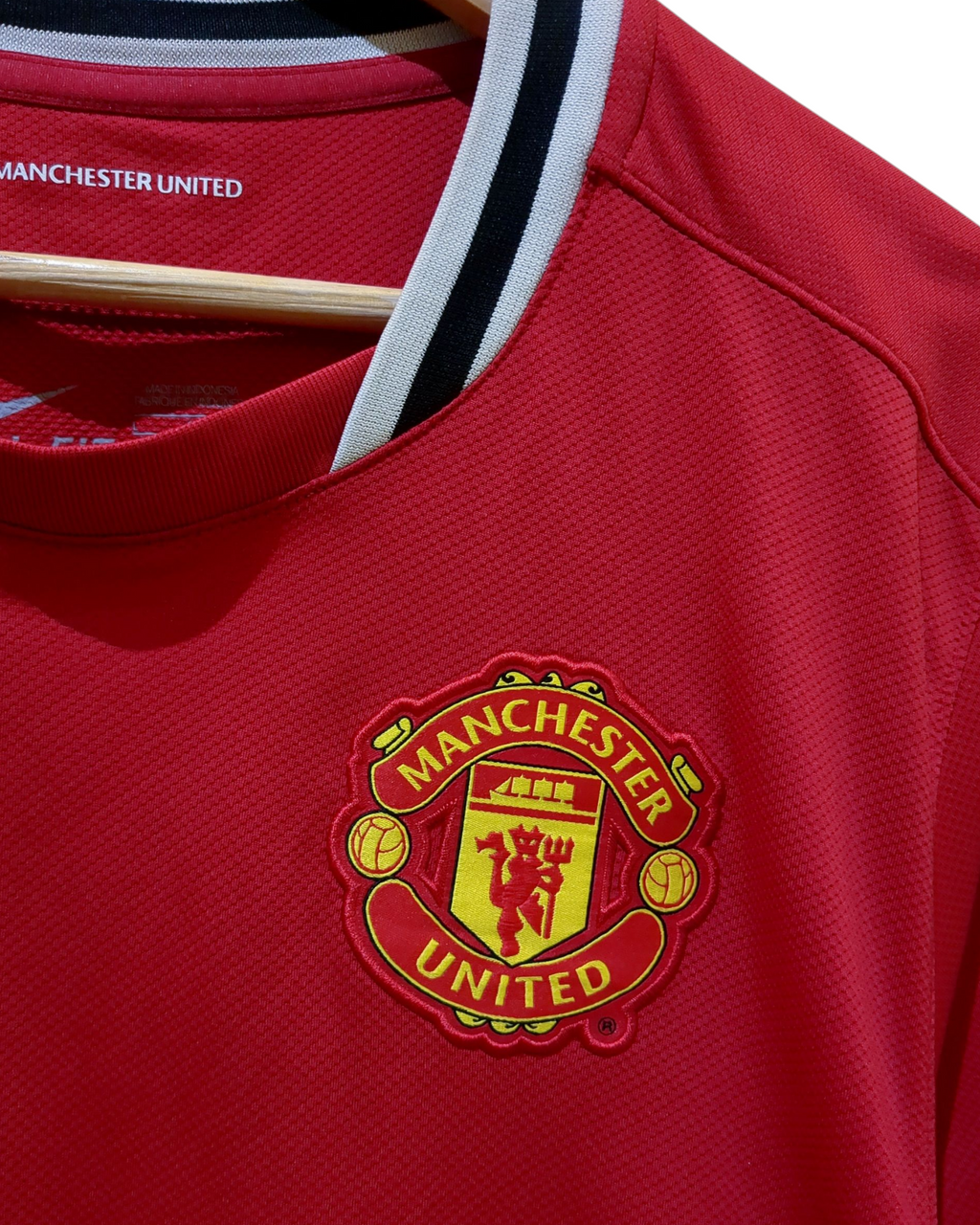2011-12 Manchester United Nike Home Shirt - (L)