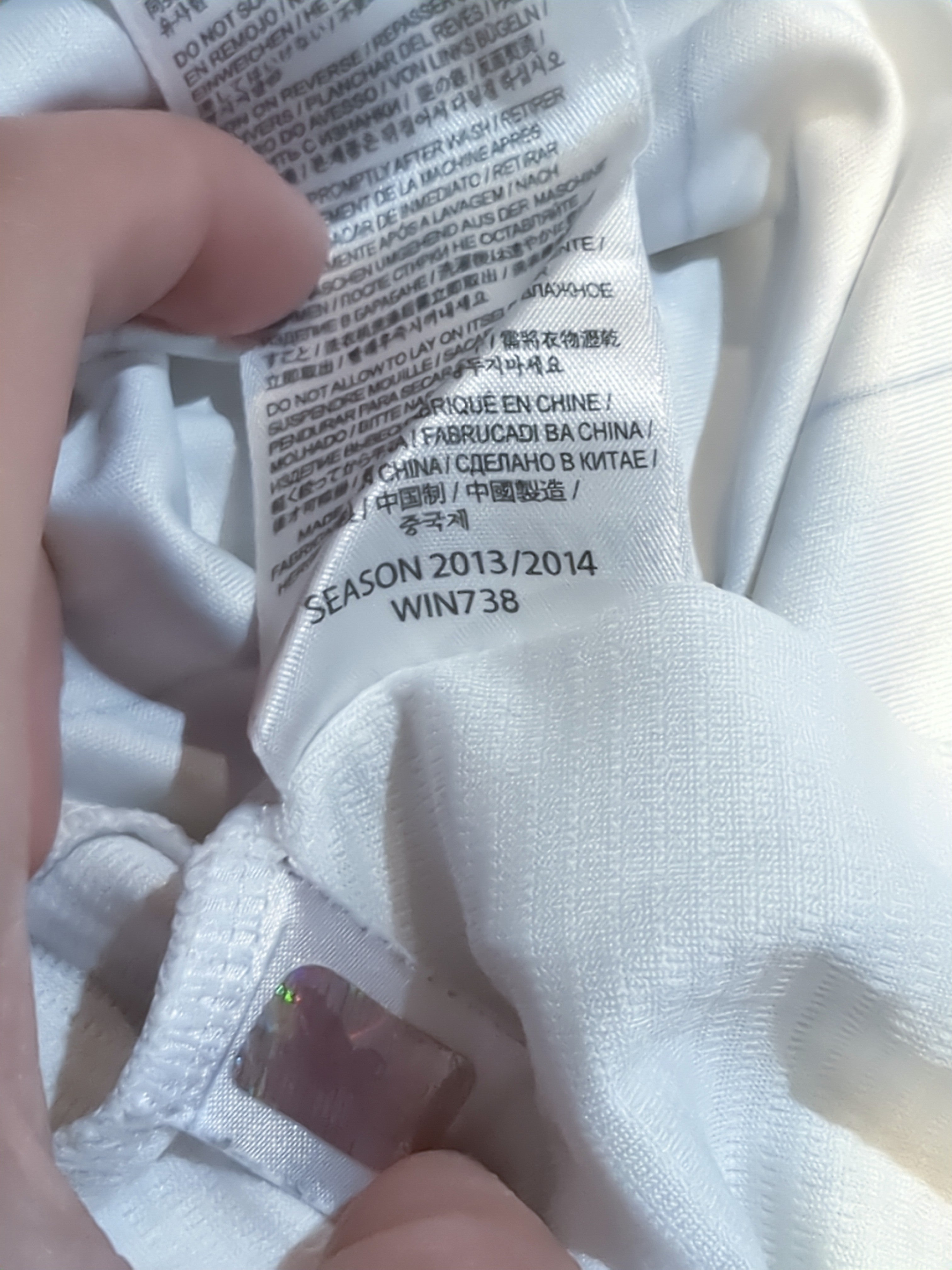 2013-14 Liverpool Warrior Goalkeeper L/S Shirt - (L.Boys)