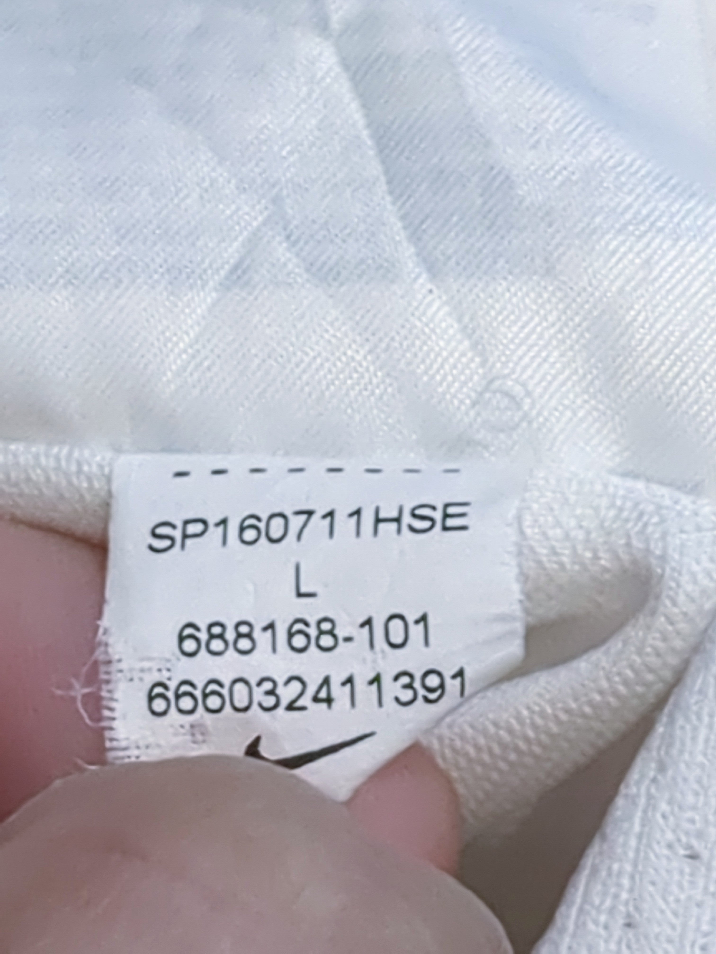 2016-17 Manchester City Nike Training Shirt - (L.Boys)