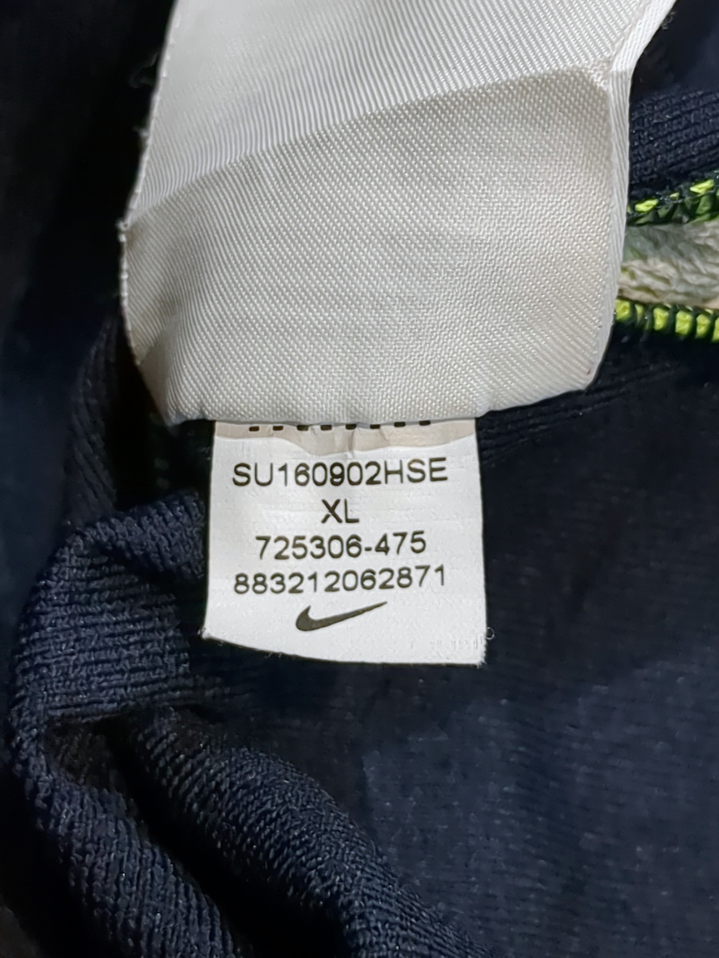 2016-17 Brazil Nike 1/4 Zip Drill Top - (L)