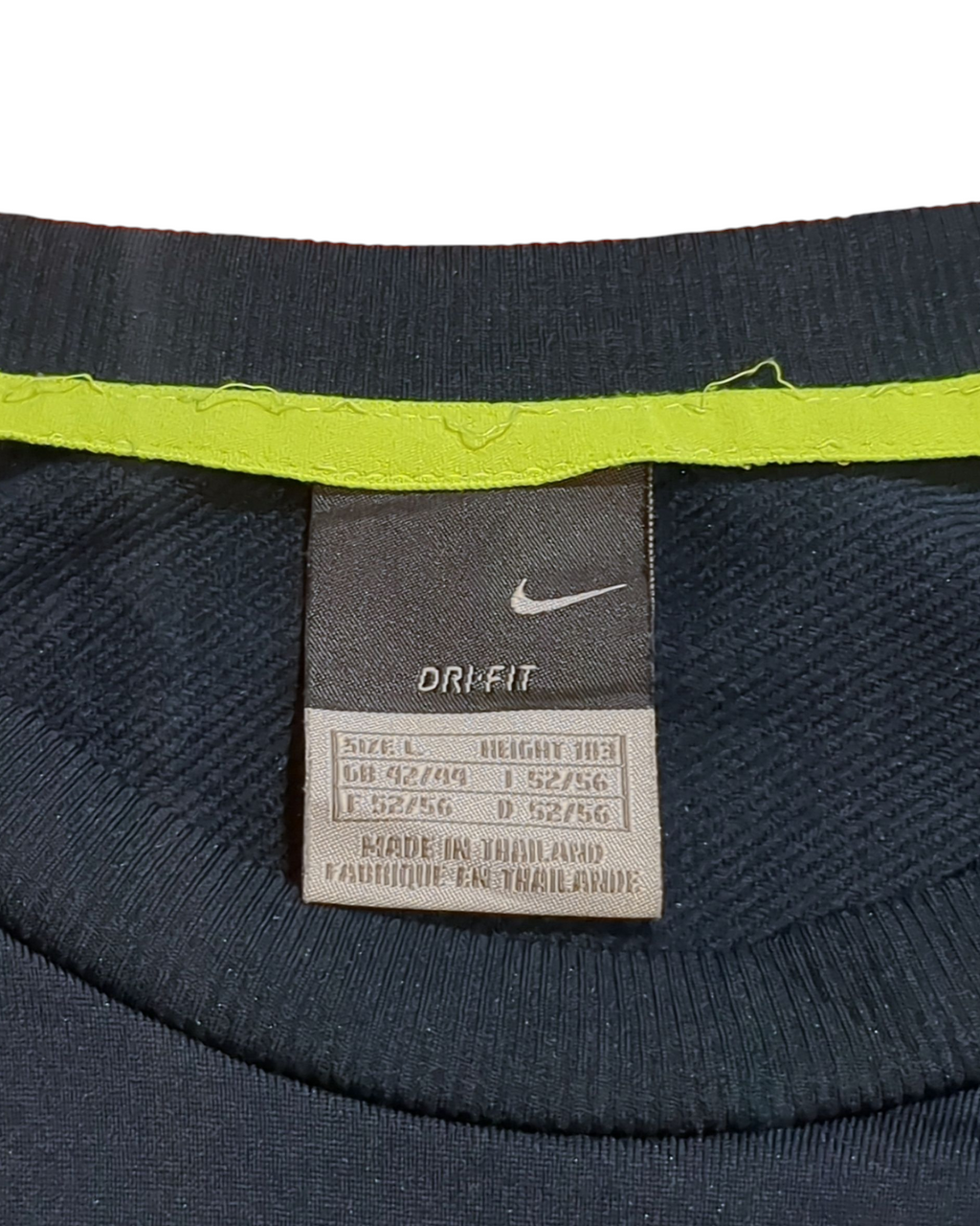 2005-06 Barcelona Nike Sweat Top - (L)