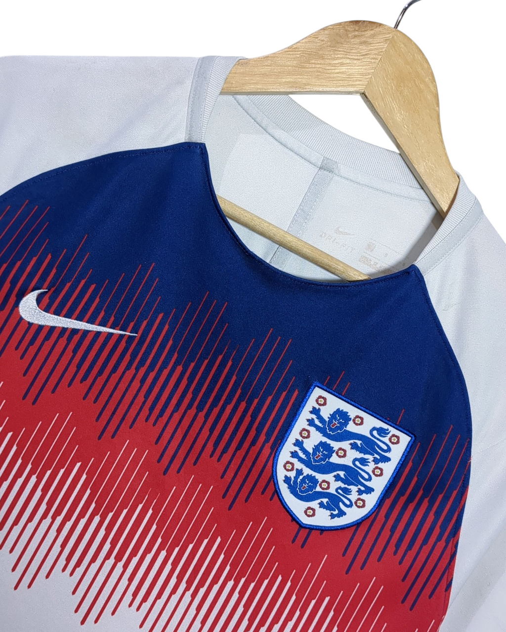 2018-20 England Nike Pre-Match Shirt - (M)