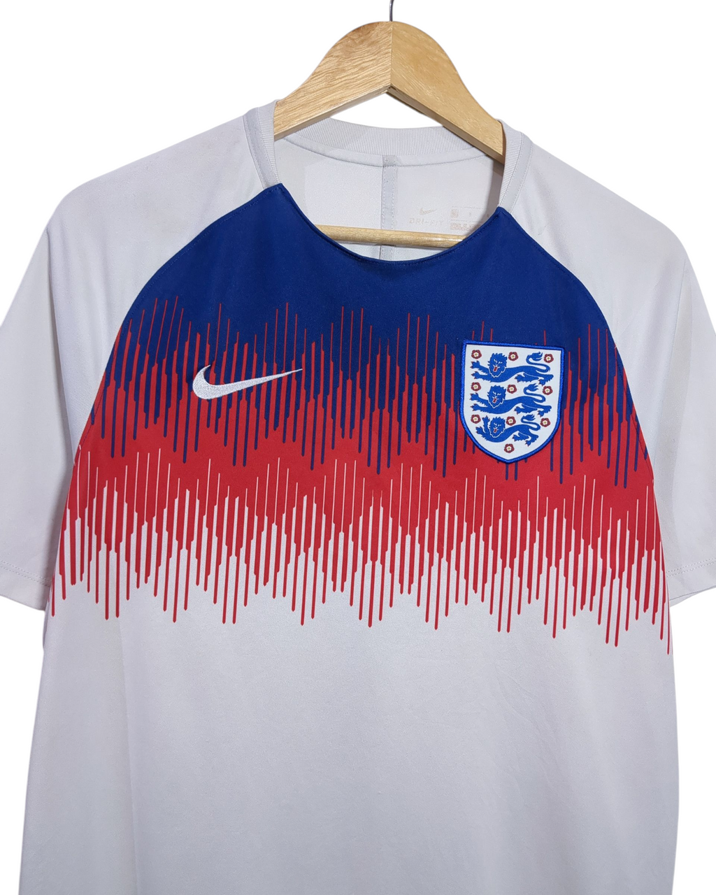 2018-20 England Nike Pre-Match Shirt - (M)