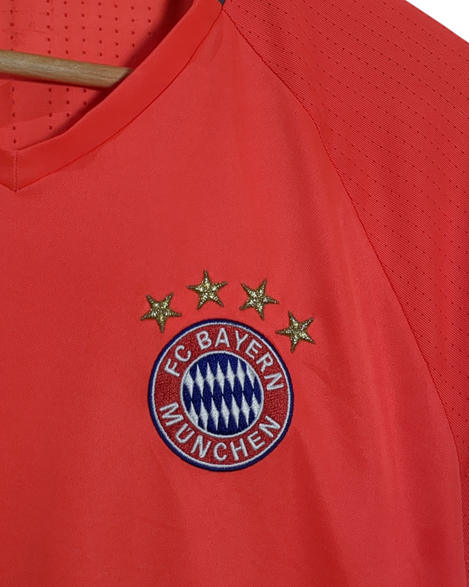 2016-17 Bayern Munich Adidas Training Shirt - (M)