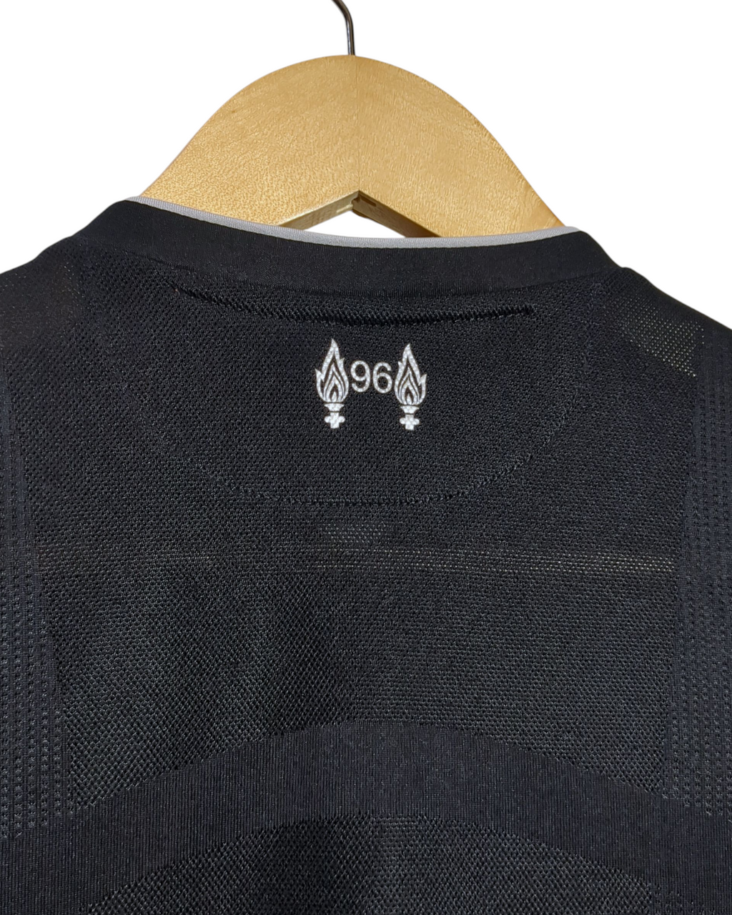 2016-17 Liverpool New Balance Away Shirt - (L.Boys)