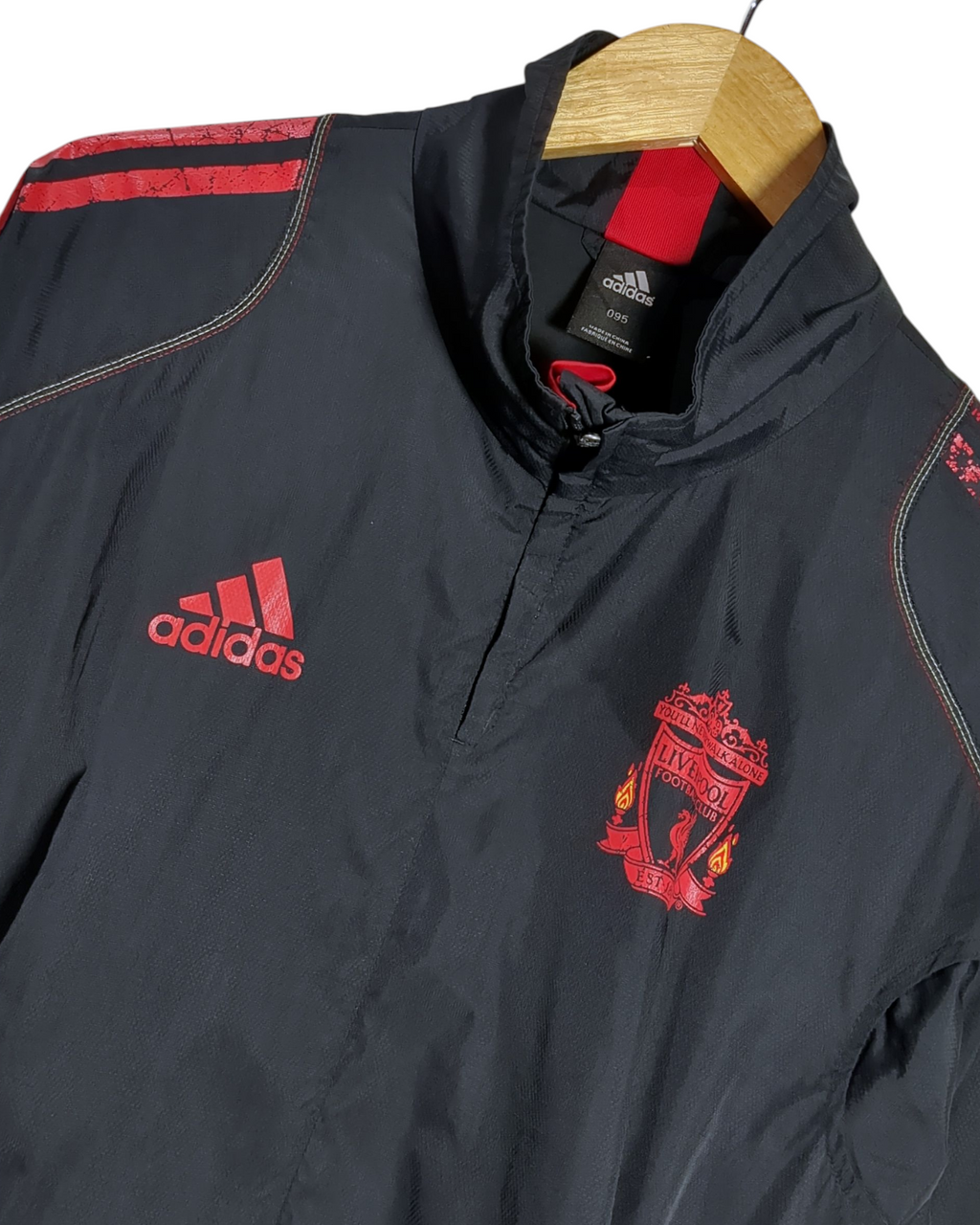 2010-11 Liverpool Adidas 1/4 Zip Rain Jacket - (L)