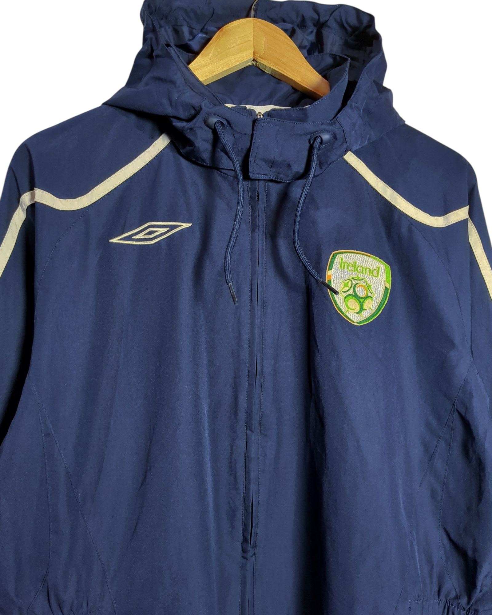 2007-09 Ireland Umbro Hooded Rain Jacket - (L)