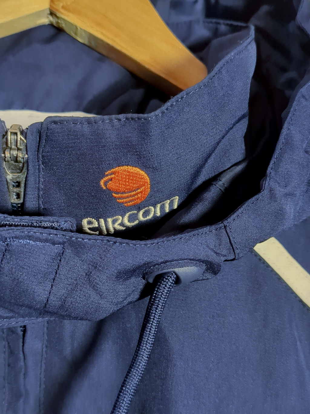 2007-09 Ireland Umbro Hooded Rain Jacket - (L)