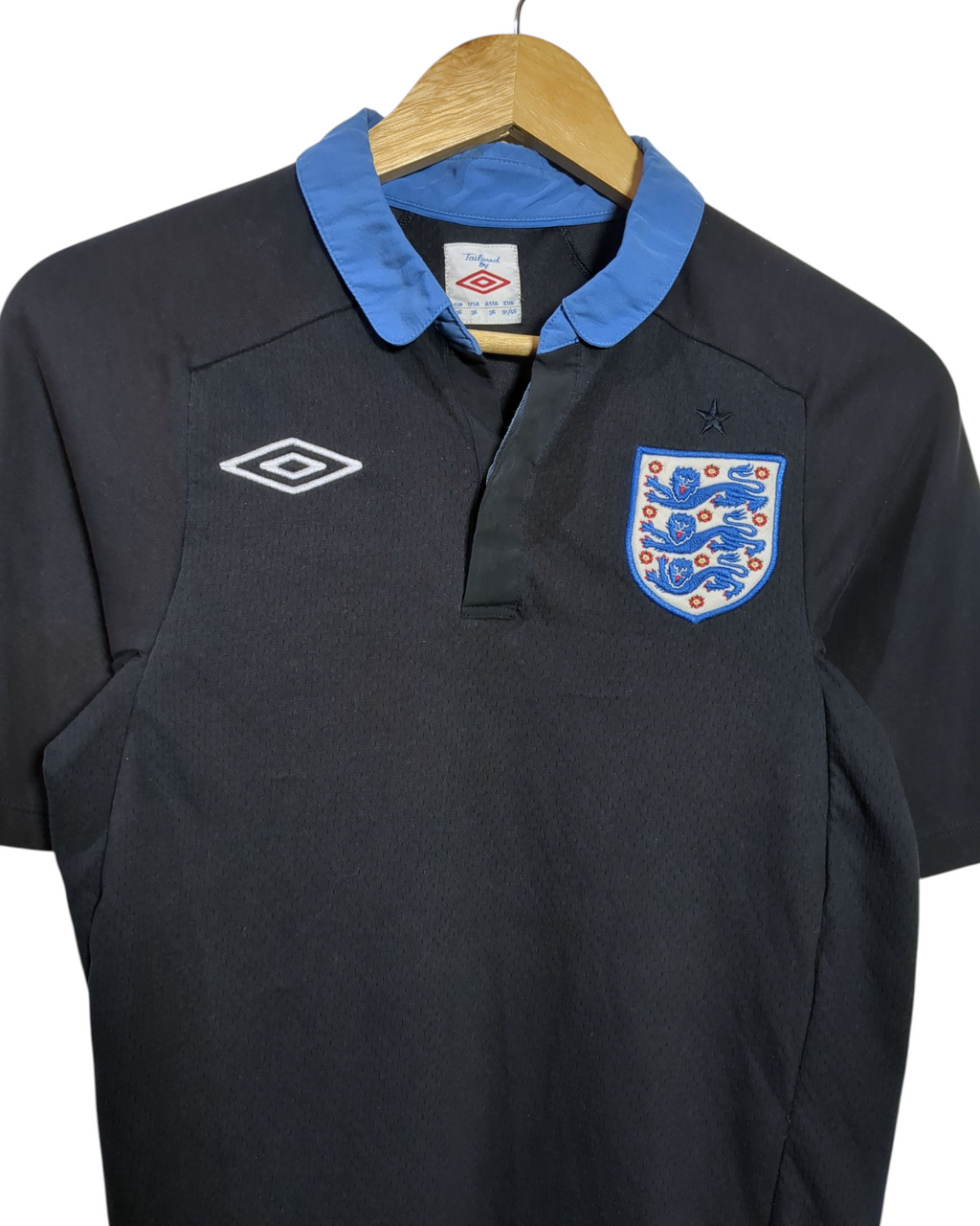2011-12 England Umbro Away Shirt - (S)